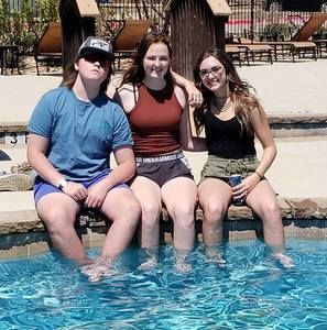 Meet your Posher, Cindy